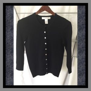Trina Turk knit cardigan sweater classic sz M
